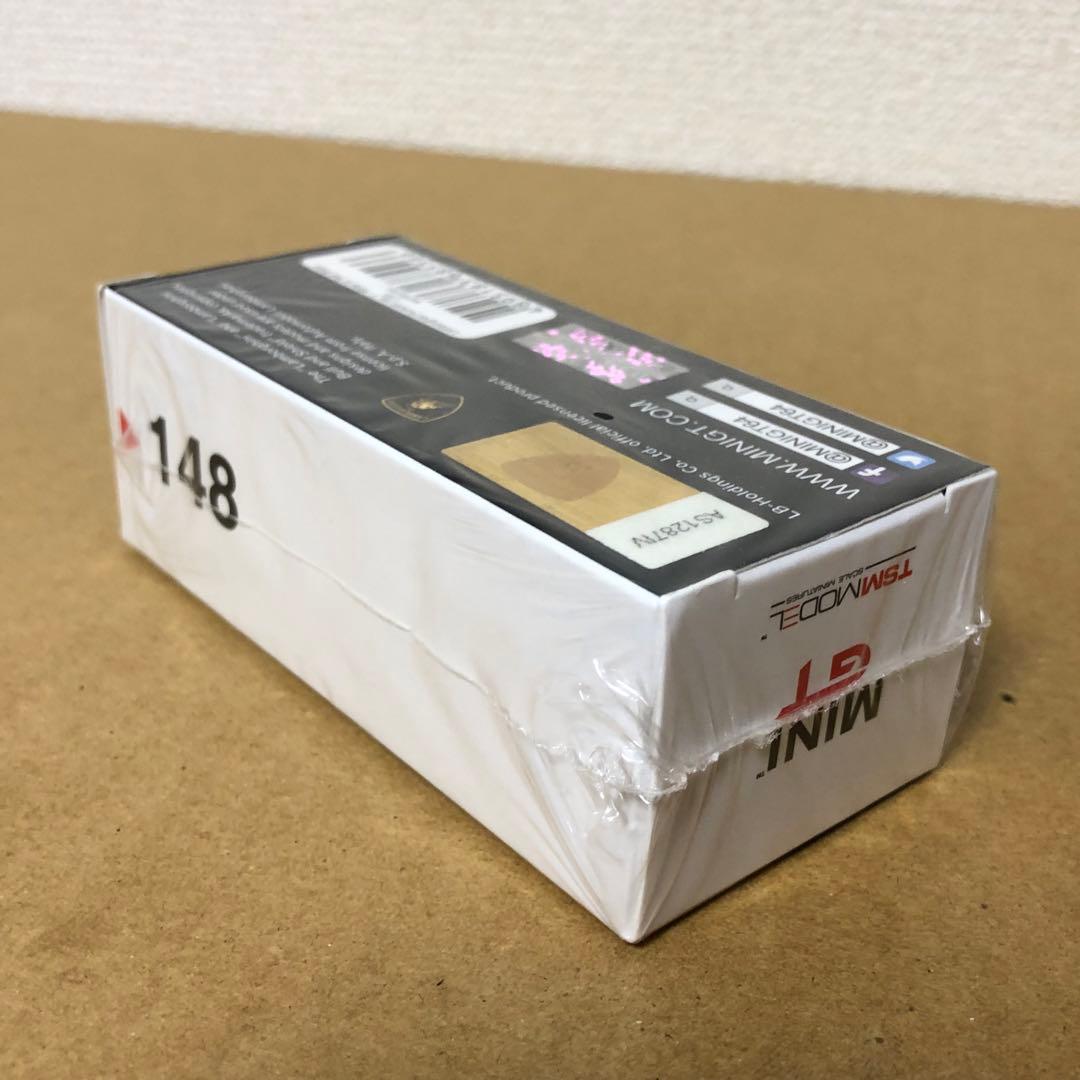 ミニGT　LBWK　ランボルギーニ ウラカン　ホワイト / レッド ストライプ