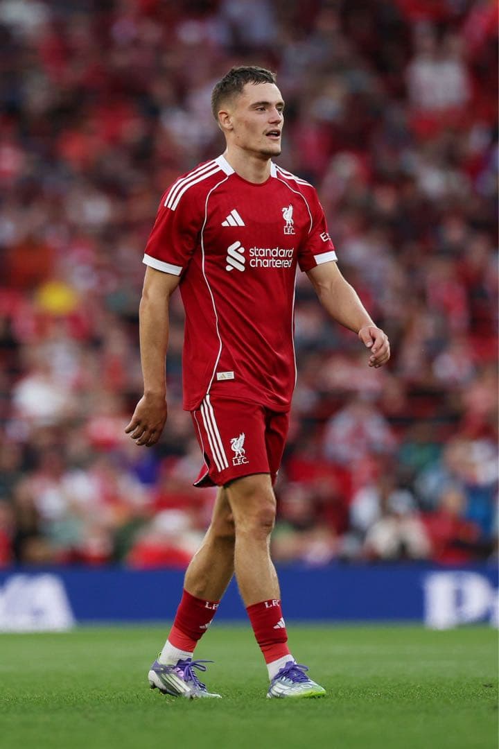 リヴァプール現地公式ストア正規品リヴァプール ユニフォーム ヴィルツ Lサイズ