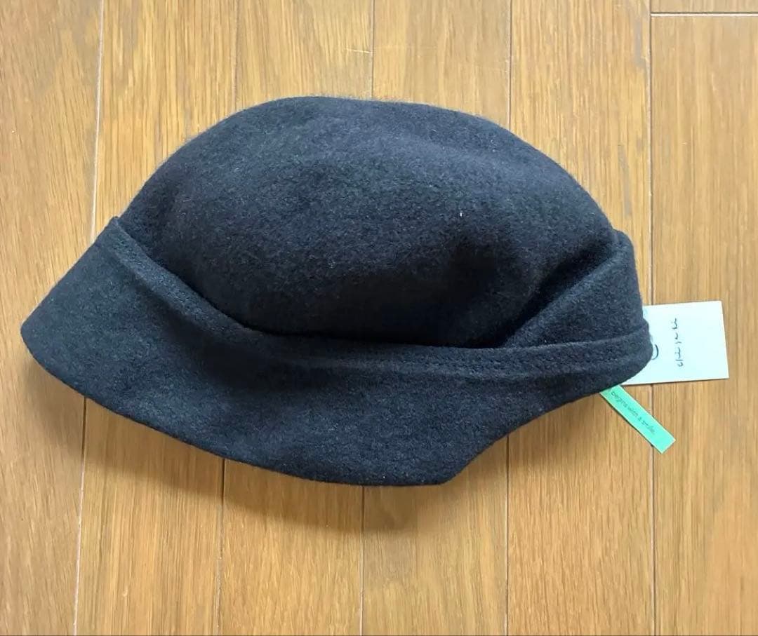chisaki 帽子　Tieka ウール　カシミヤ　黒