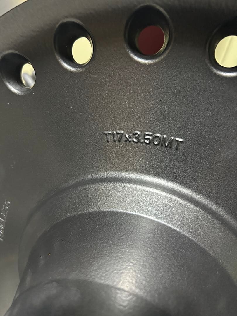 ファットボーイロー 17インチホイール(F)