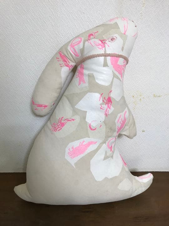 mina perhonen ミナペルホネン うさぎ クッション ピンク×ホワイト