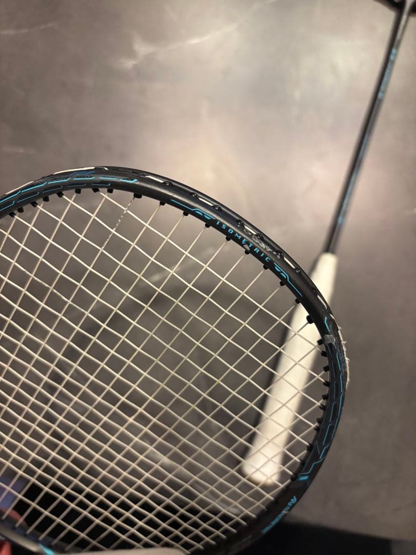 バドミントンラケット　ZフォースII