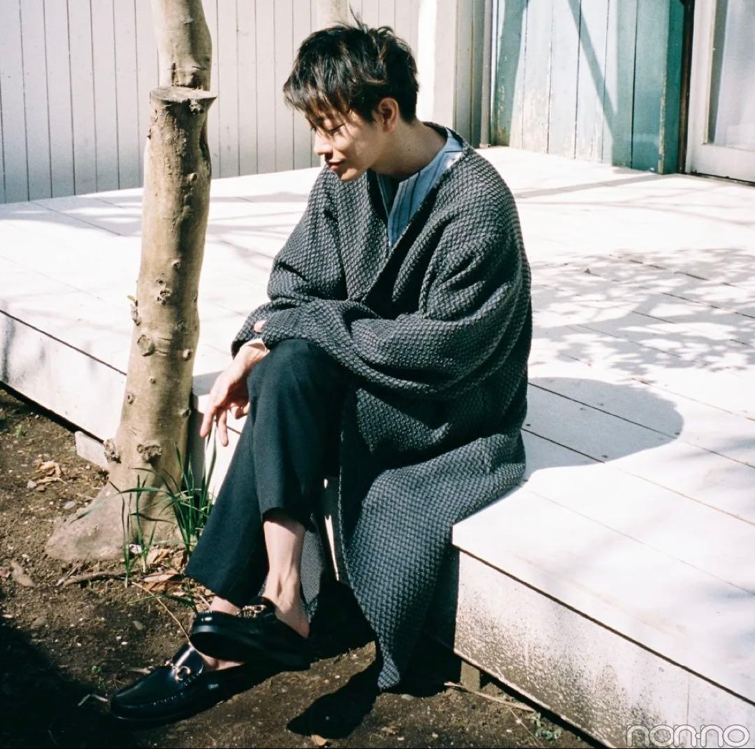 rainmaker ノーカラーコート　佐藤健さん着用