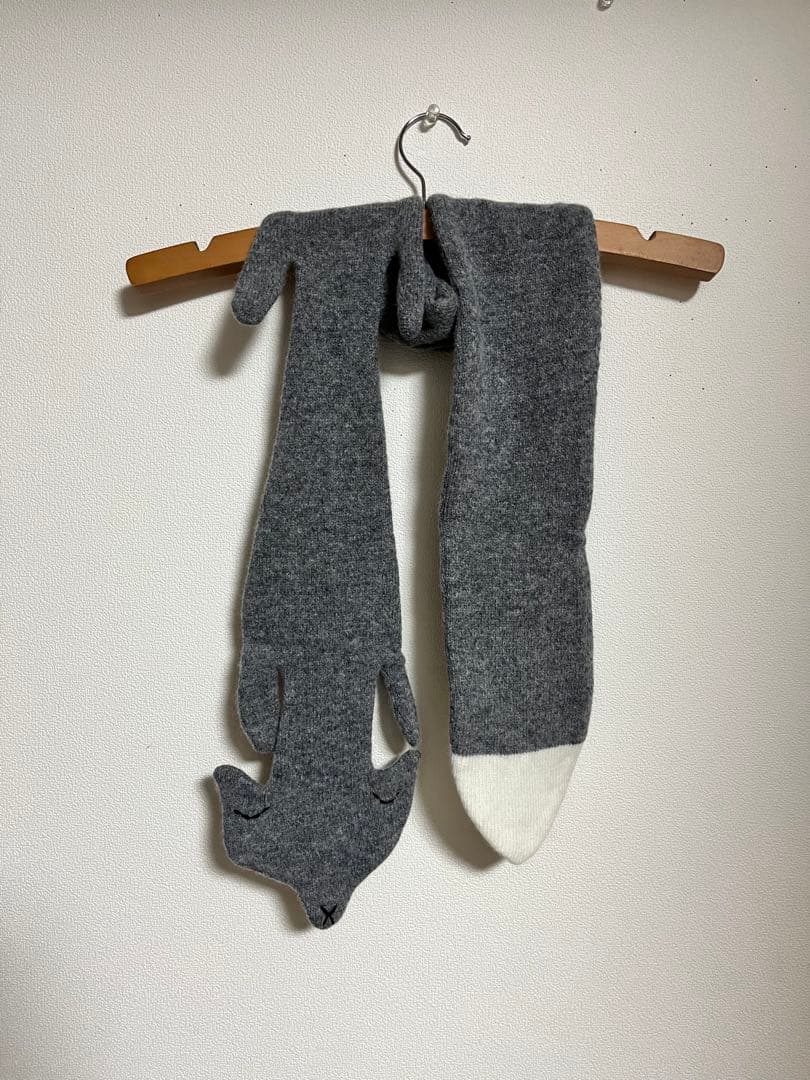 マフラー　ドナウィルソン donna wilson