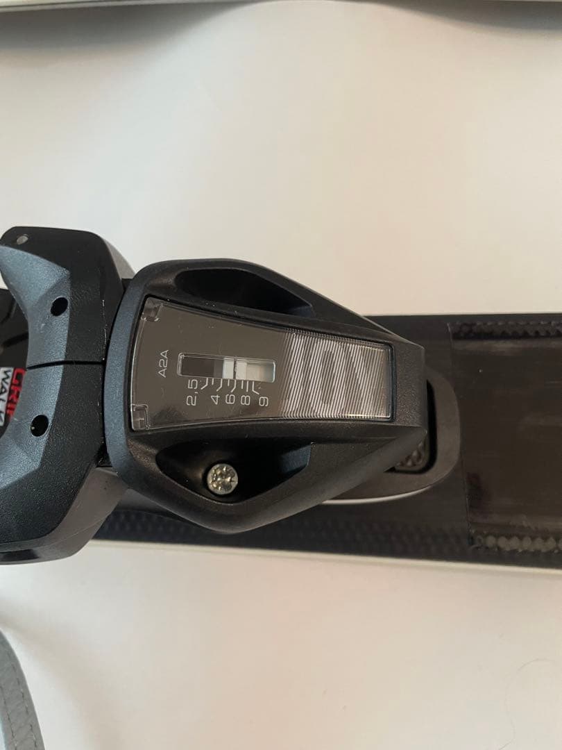 値下げ！傷ありHEAD ヘッド　スキー板　148センチ　レディース