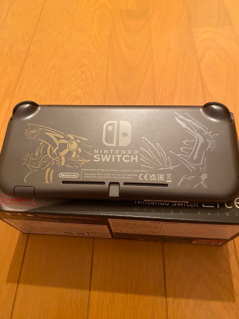 Nintendo Switch Lite グレー ポケモンデザイン