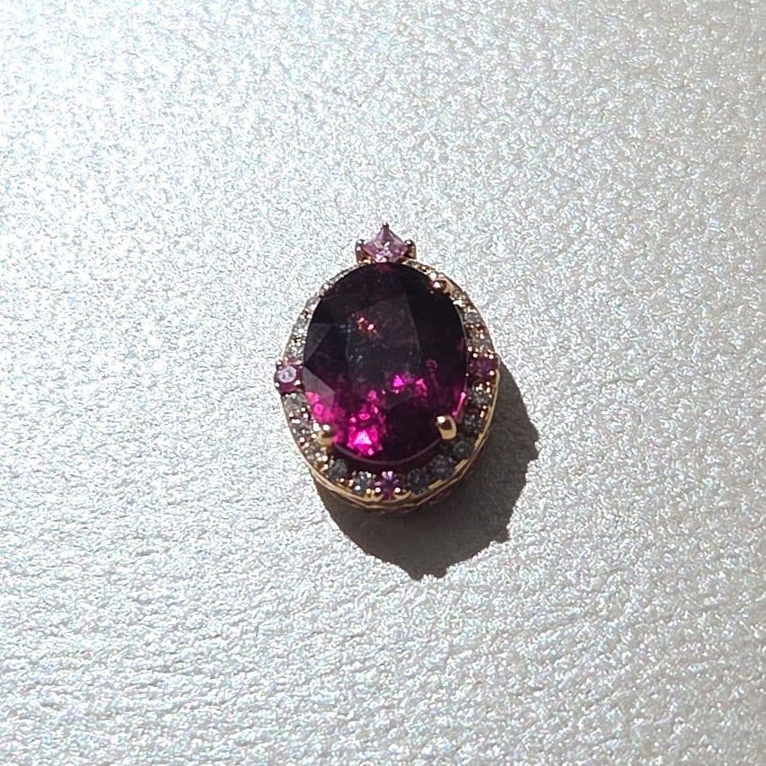 18K　ガーネット　ペンダントヘッド