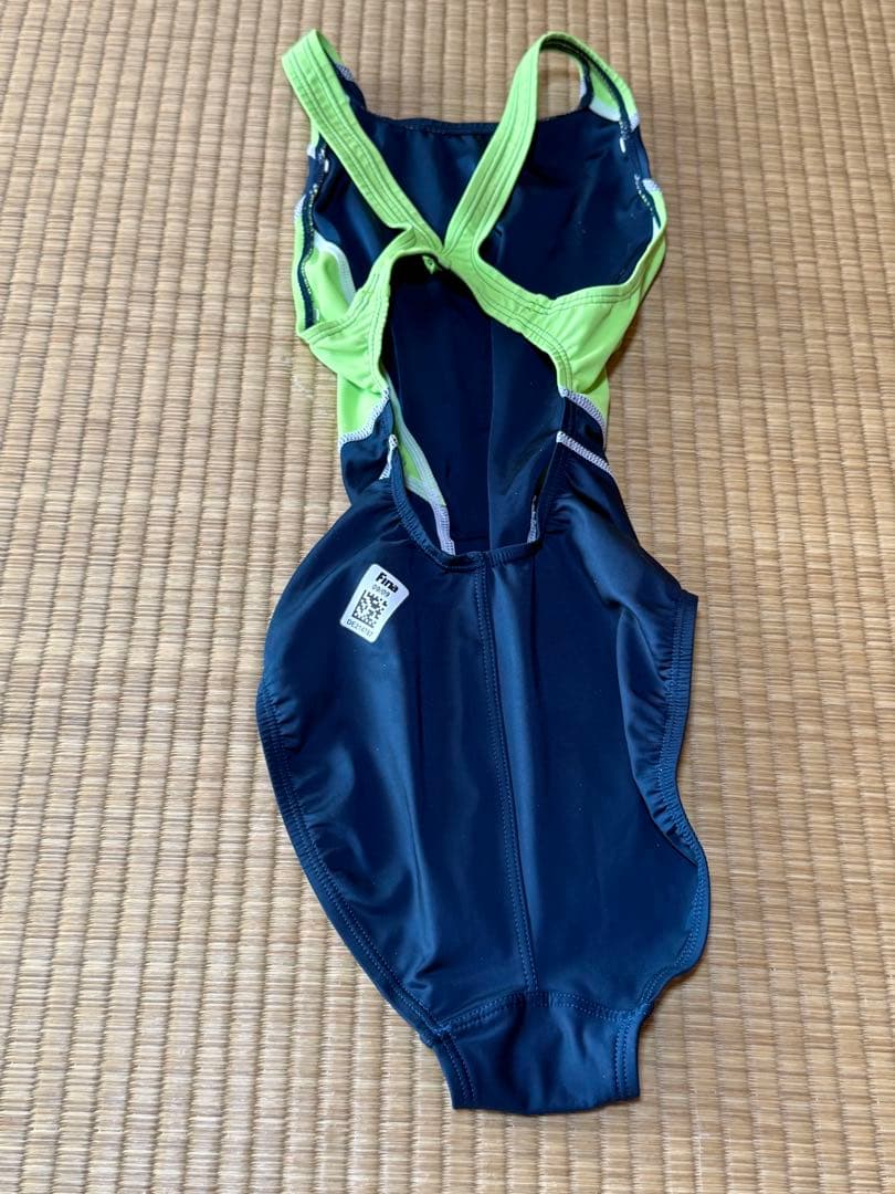 アリーナ　競泳水着　ニュークス　NUX ハイレグ　S