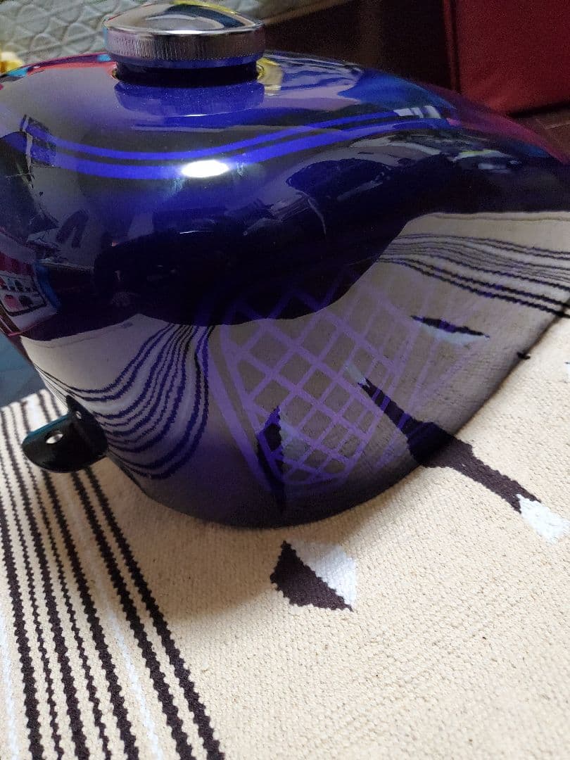 スポーツスタータンク　ロートンネルタンク　カスタムペイント