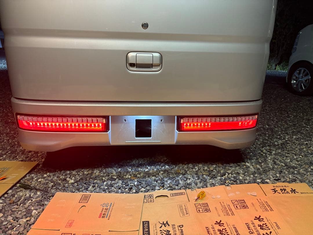 エブリイ　テールランプ　da17w ライツ