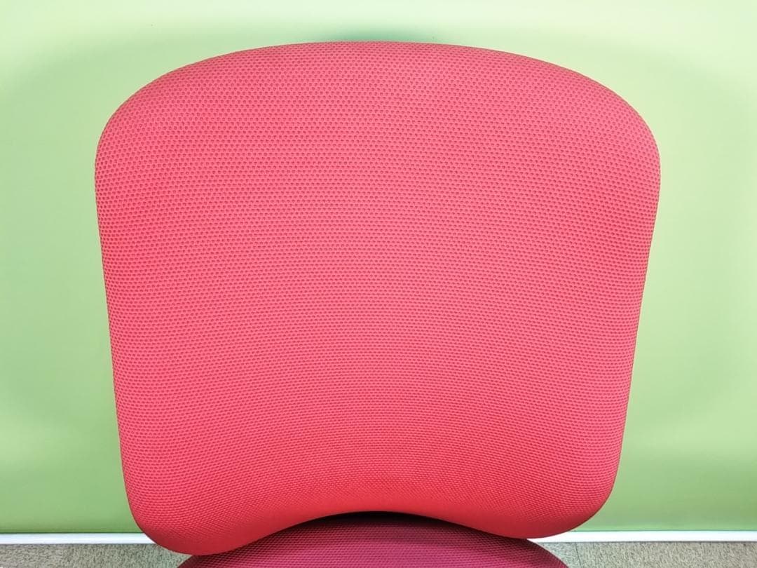 zv　オカムラ　シルフィーチェア　前傾機能　ハイバック　クッションタイプ 中古