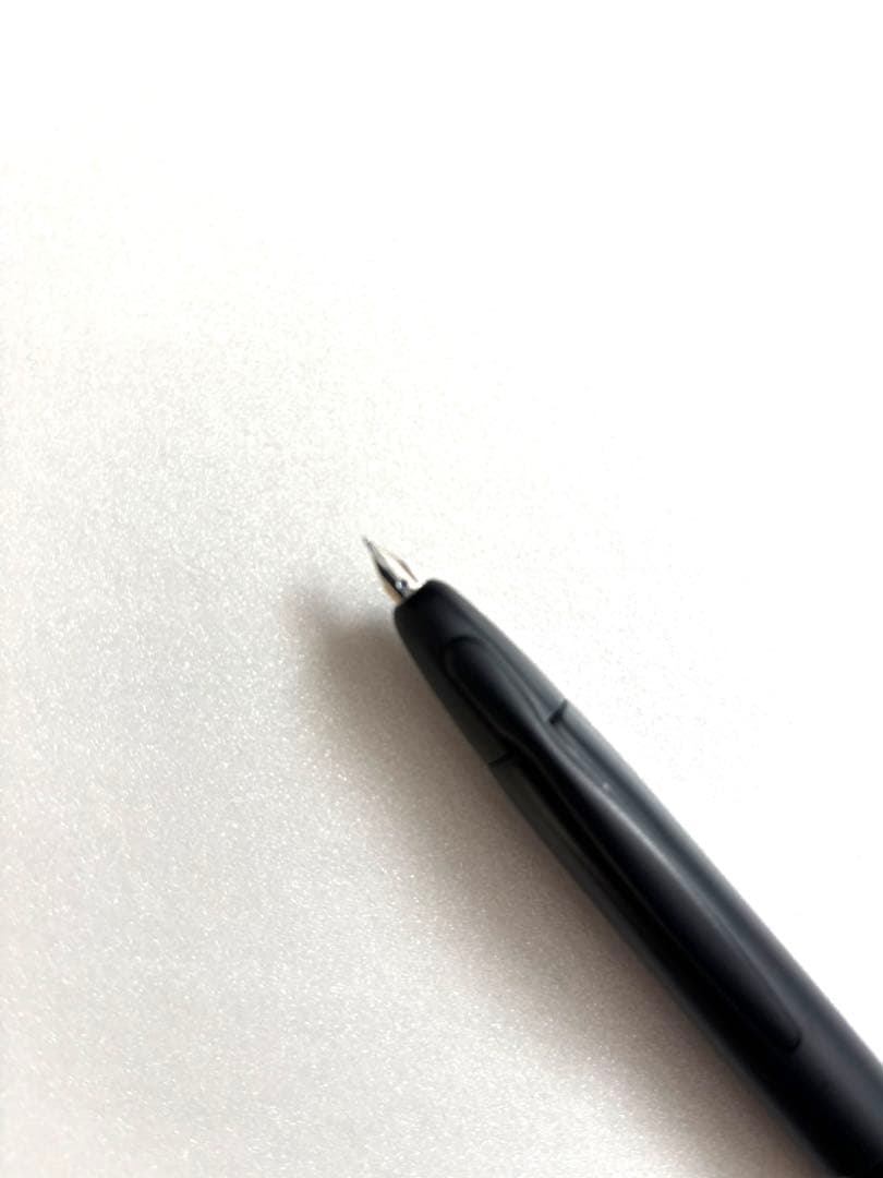 パイロット キャップレス 万年筆 マットブラック EFニブ 専用ケース付き