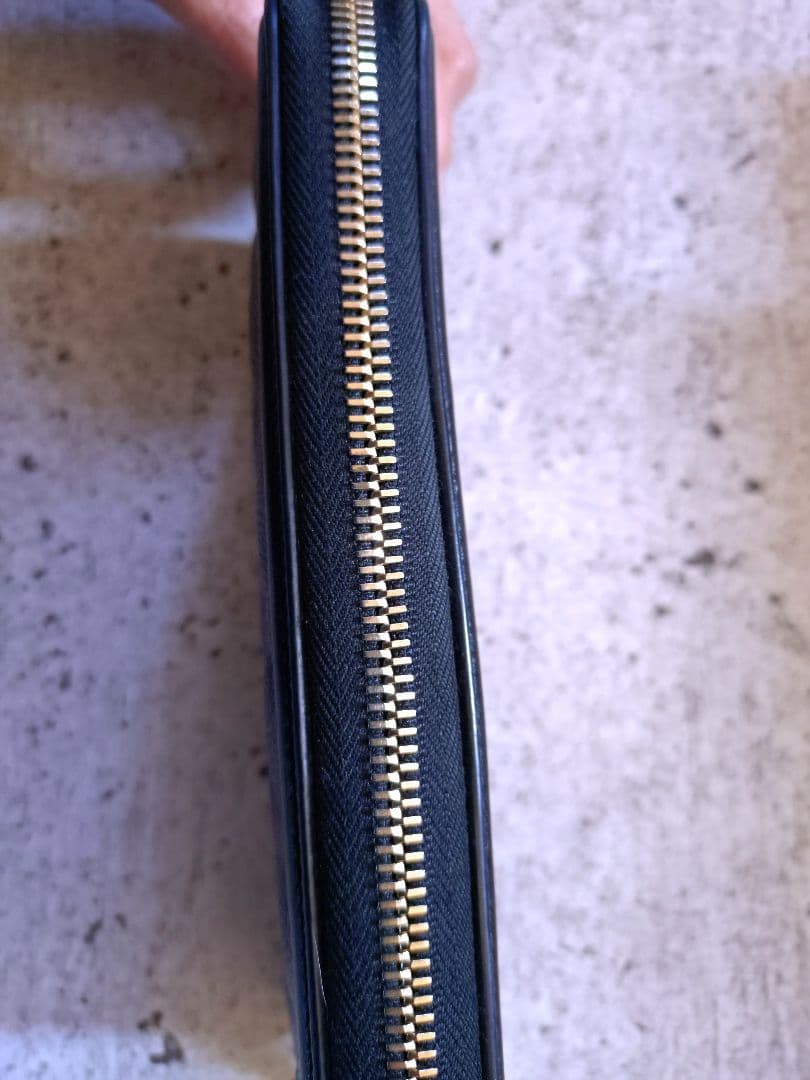 CHANEL CCフィリグリー キャビアスキン 長財布 ジップ