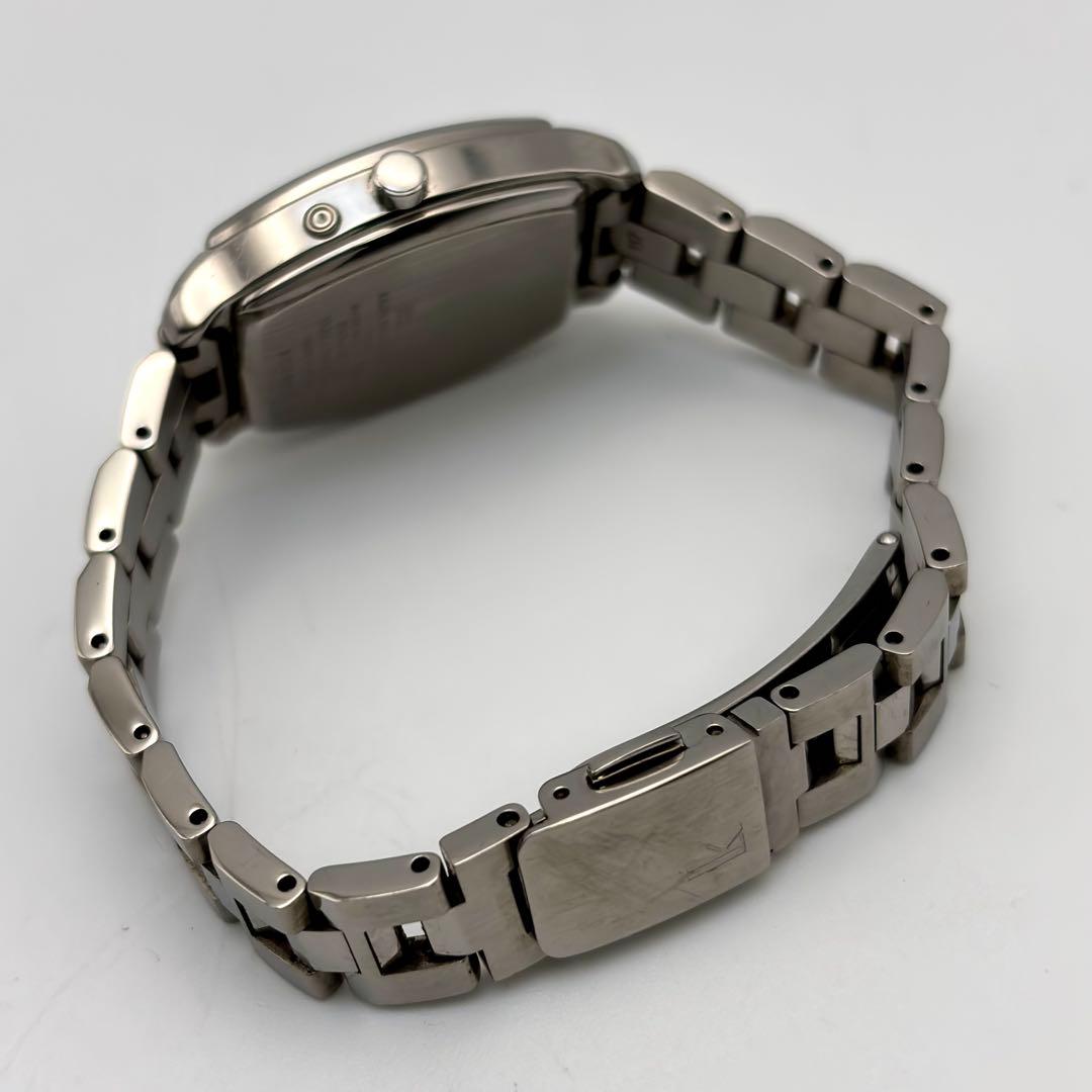 【美品】セイコー ルキア ピンク文字盤 トノー(樽) レディース 電波ソーラー