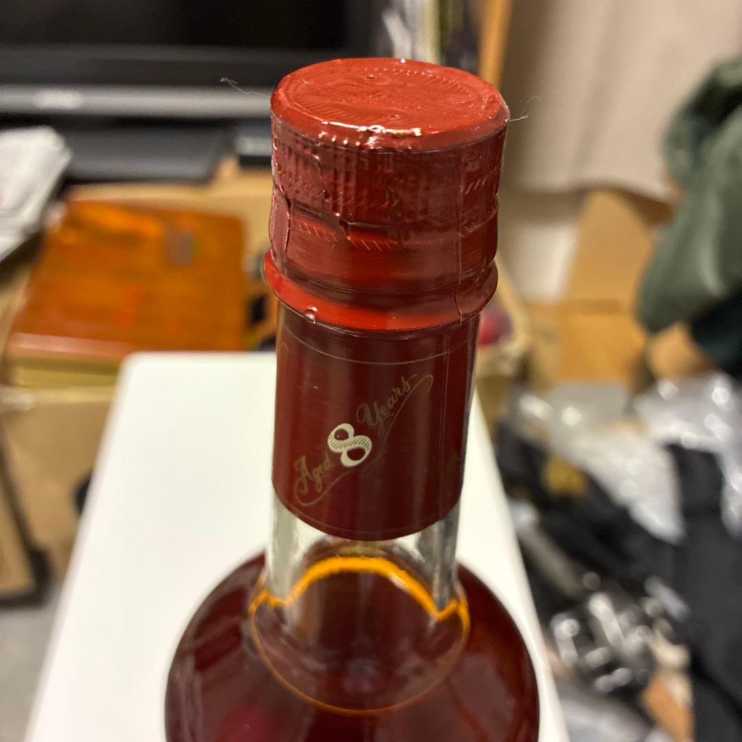 Wild Turkey 8年 バーボンウィスキー 700ml