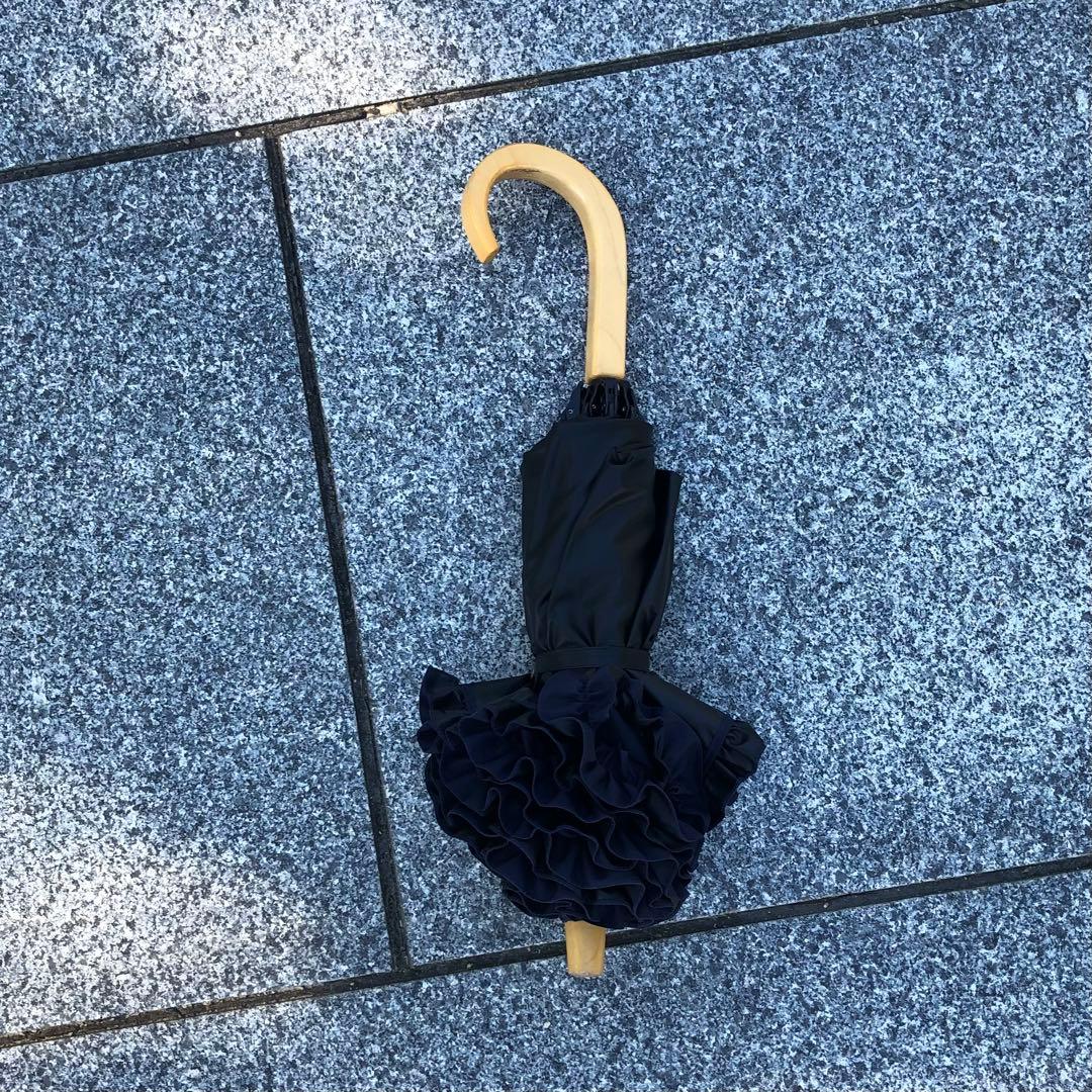 サンバリア100 フリル付き 折りたたみ 晴雨兼用傘