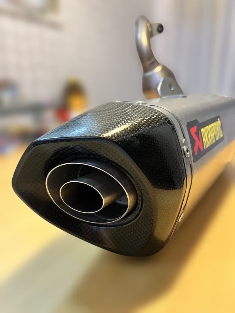 KTM 390 Duke akrapovic マフラー 値引き交渉歓迎