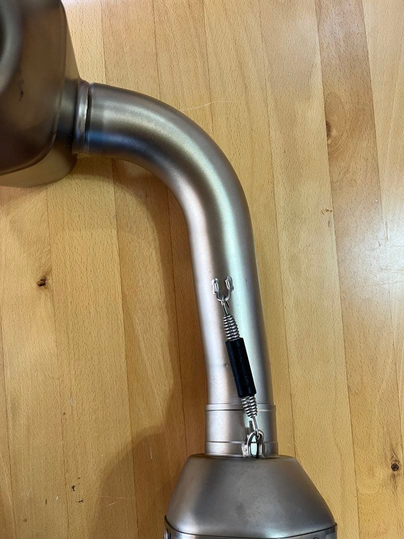 KTM 390 Duke akrapovic マフラー 値引き交渉歓迎