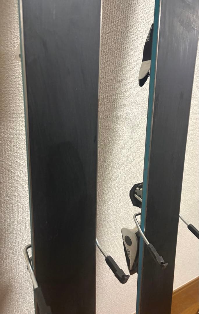 スキー SKY 7 HD + LOOK NX 11 B100 BLK/WHT