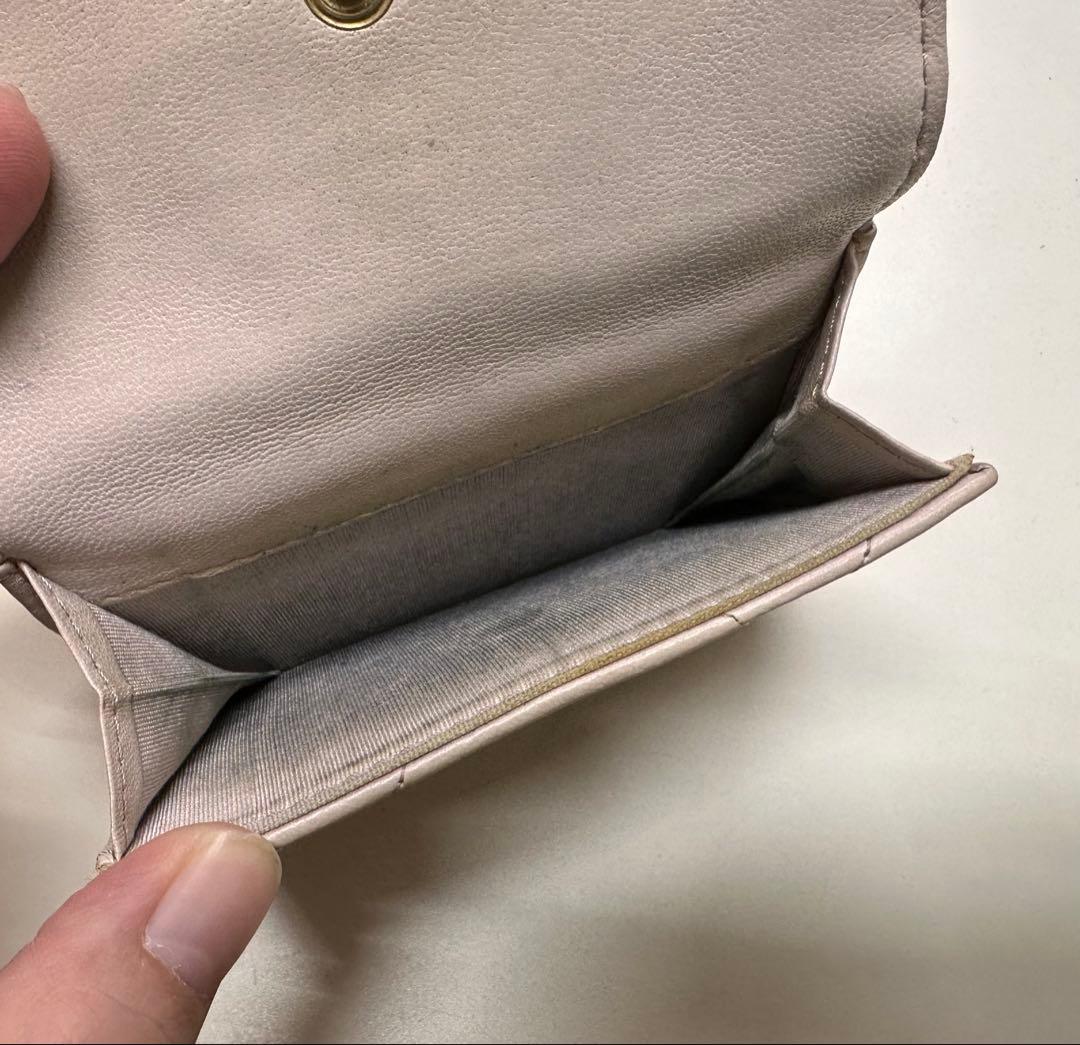 CHANEL ラムスキン　三つ折り財布