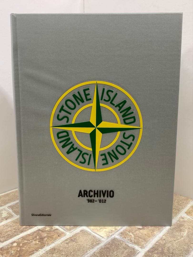STONE  ARCHIVIO '982–'012 ハードカバー