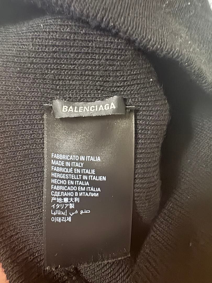 Beverly Hills BALENCIAGA ビーニー