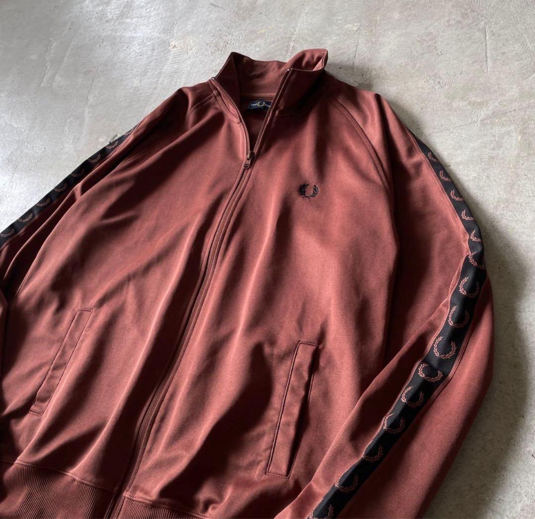 フレッドペリー トラックジャケット