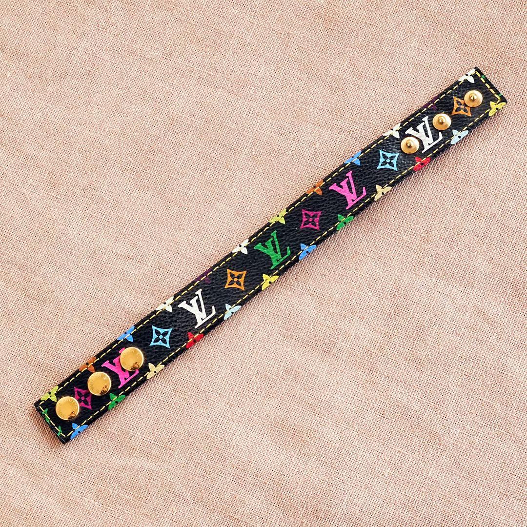 LOUIS VUITTON モノグラムバングル