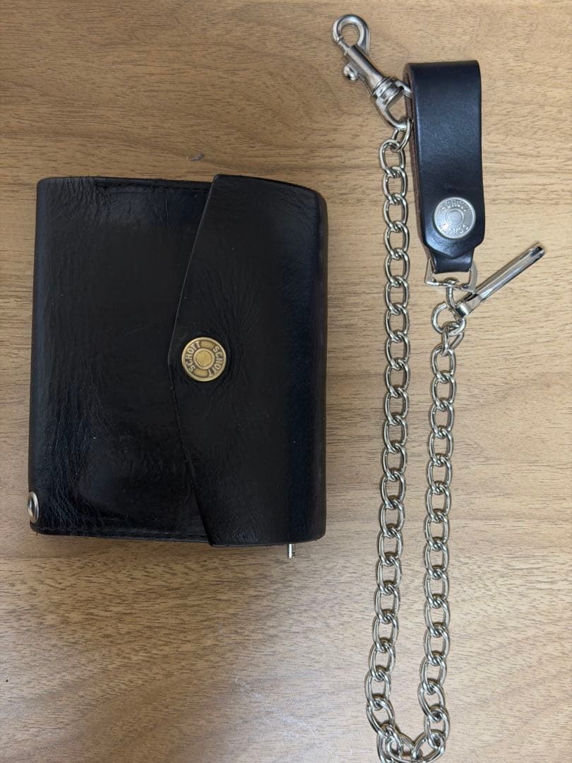 schott パーフェクト ウォレット ミディアム 2つ折り 財布 チェーン付き