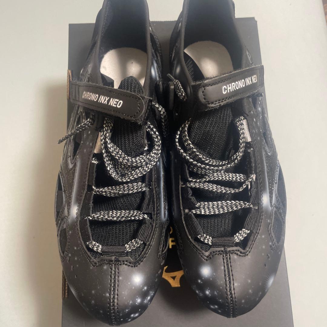 ミズノ クロノインクス ネオジャパン 24.5cm