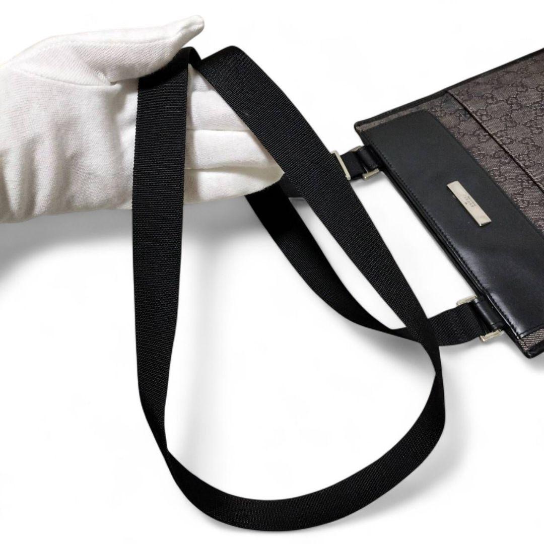 【美品】 GUCCI　グッチ　ショルダーバック　サコッシュ　GGキャンバス　袋有