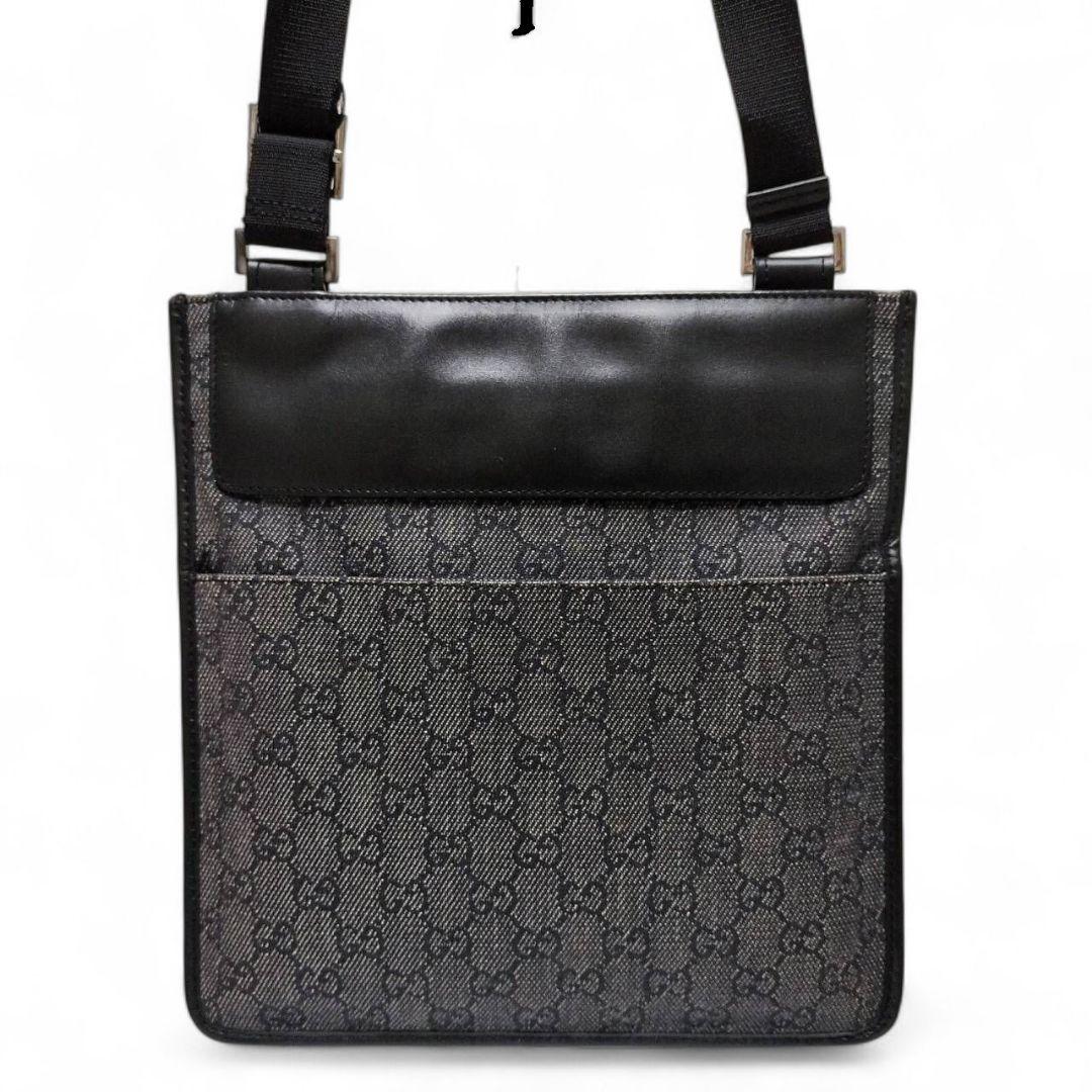 【美品】 GUCCI　グッチ　ショルダーバック　サコッシュ　GGキャンバス　袋有