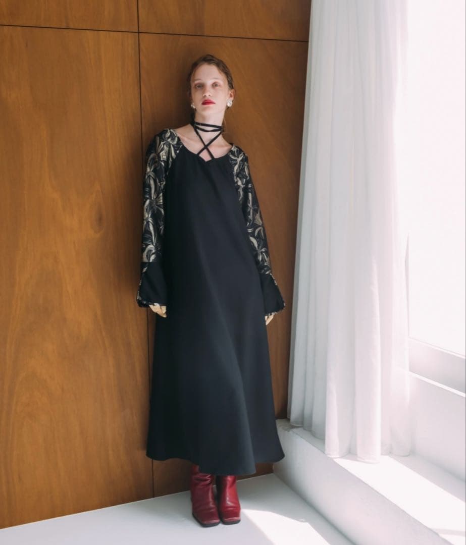 オケージョン MARTE sahara クロスネックジャガードドレス/ワンピース