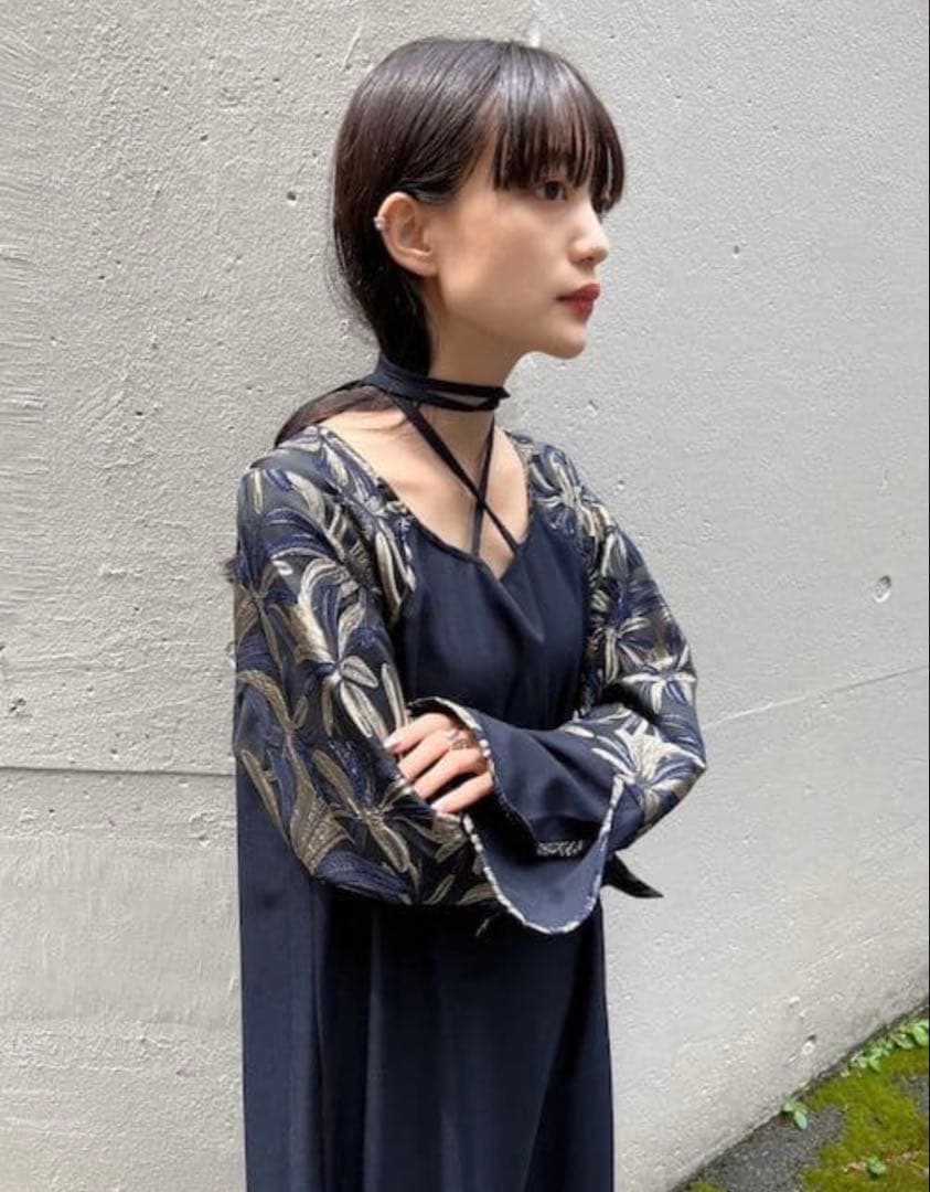 オケージョン MARTE sahara クロスネックジャガードドレス/ワンピース