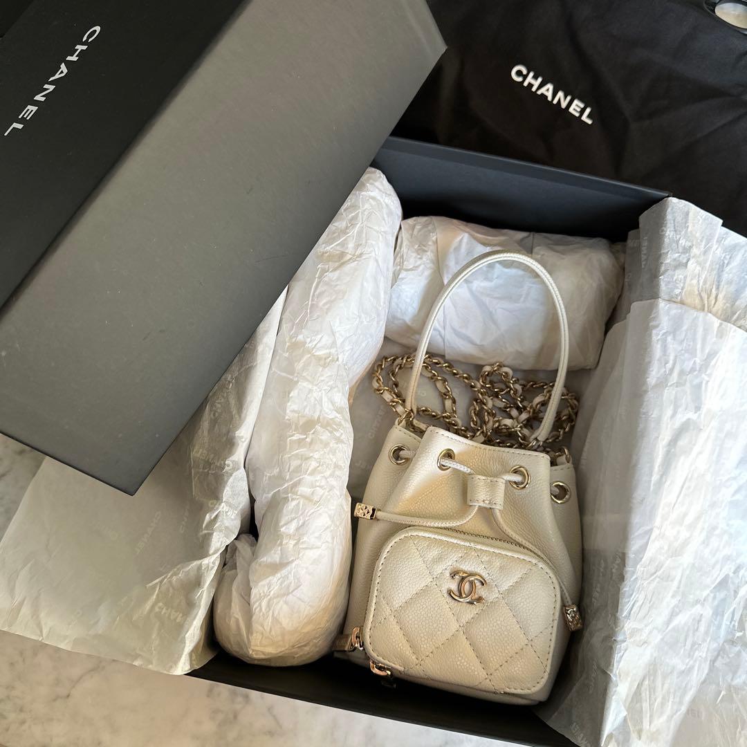 CHANEL バゲットバック ミニ ホワイト キャビアスキン