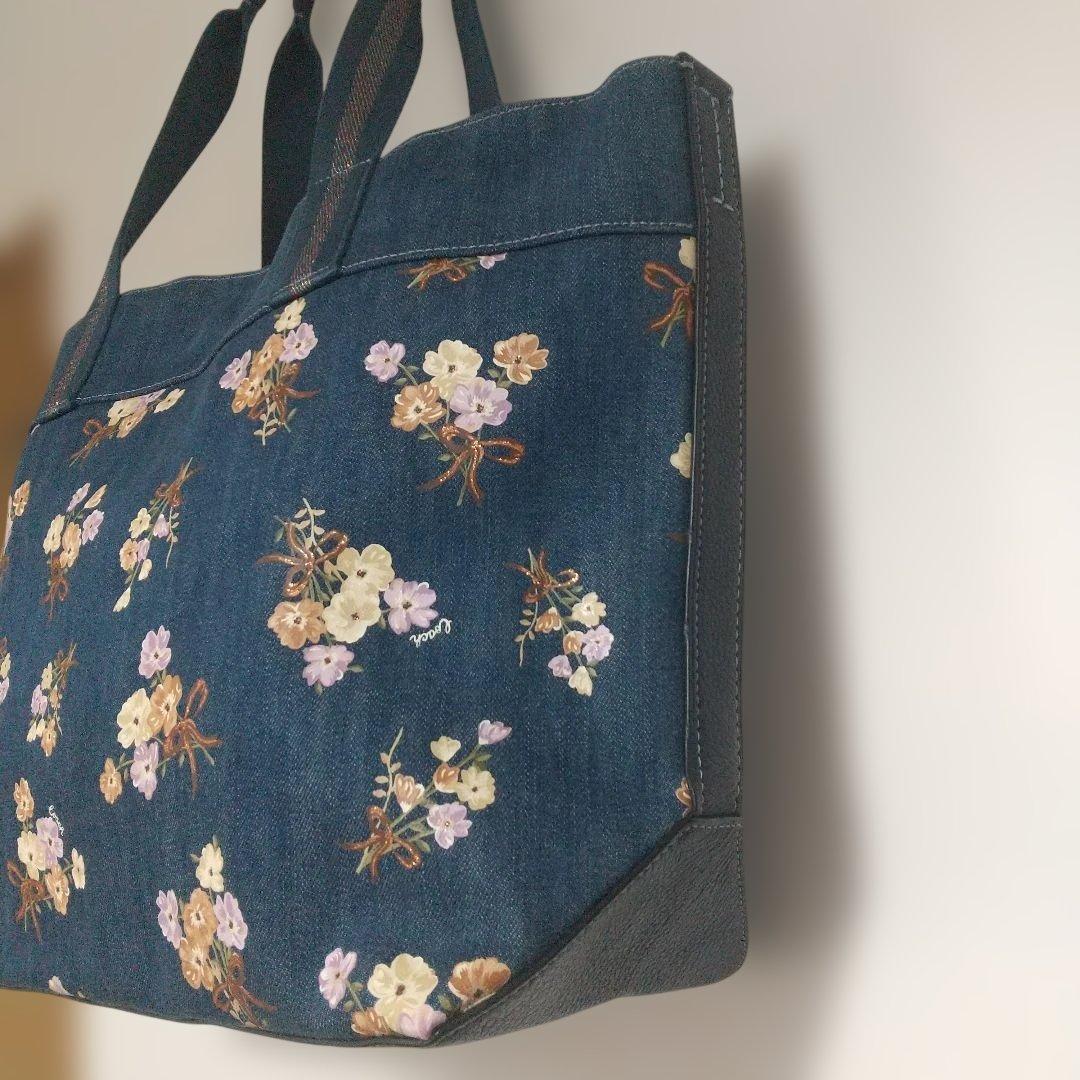期間限定値下げ COACH デニム花柄トートバッグ 91049