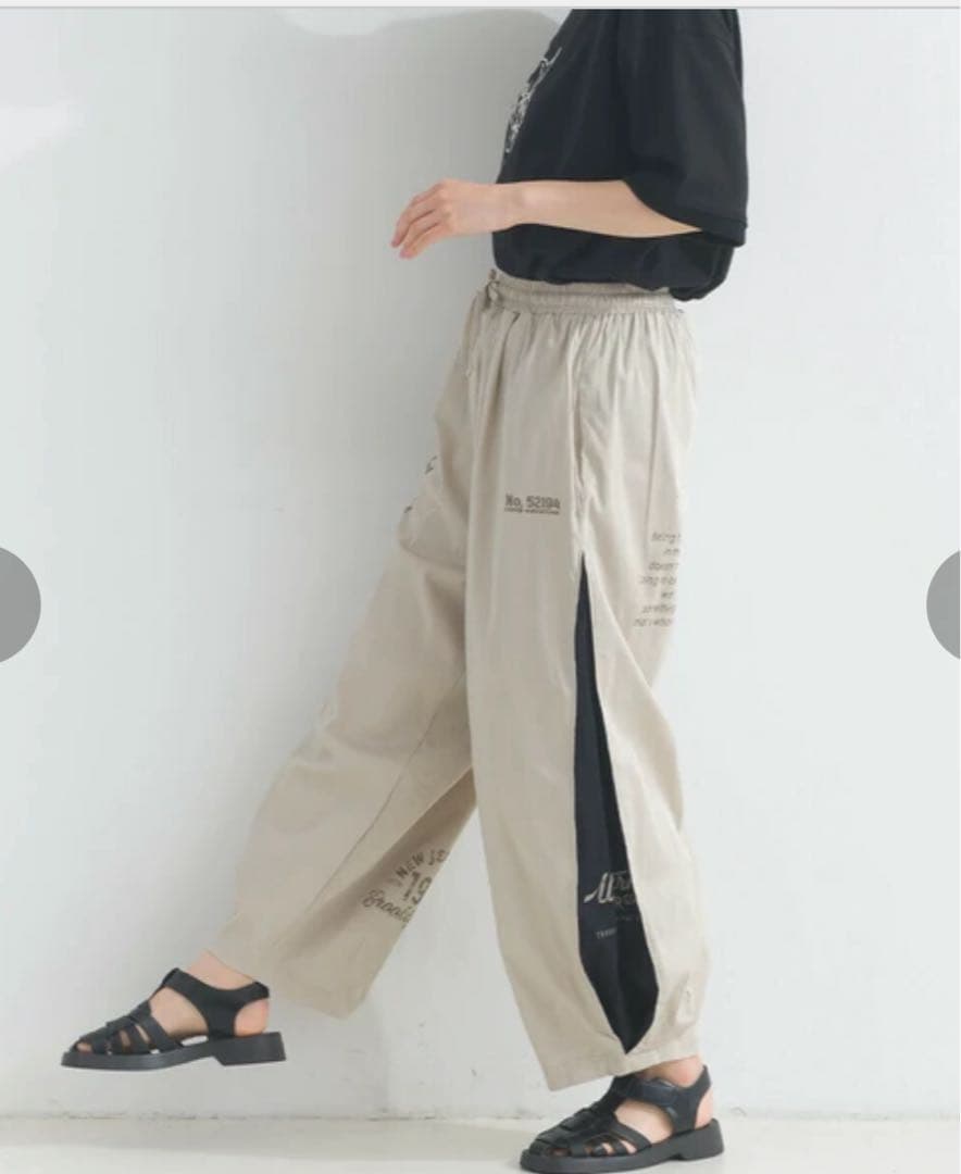 いろはサン IRIEY ツイル脇タックマルチロゴパンツ クロ ベージュ