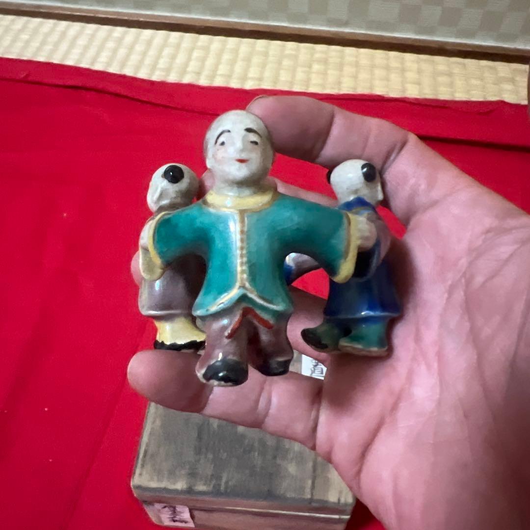 茶道具　仁清　作　三ツ人形蓋置 在銘