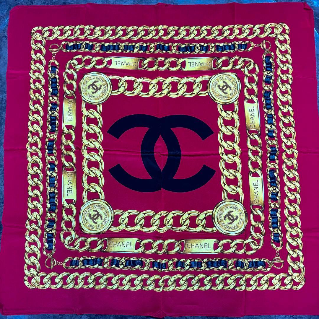 CHANELシャネル ロゴココマーク チェーン 柄シルク 100% スカーフ