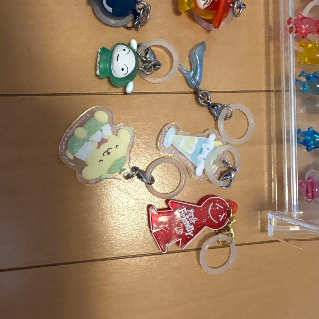 めじるしアクセサリー　カプセルトイ他　まとめ売り