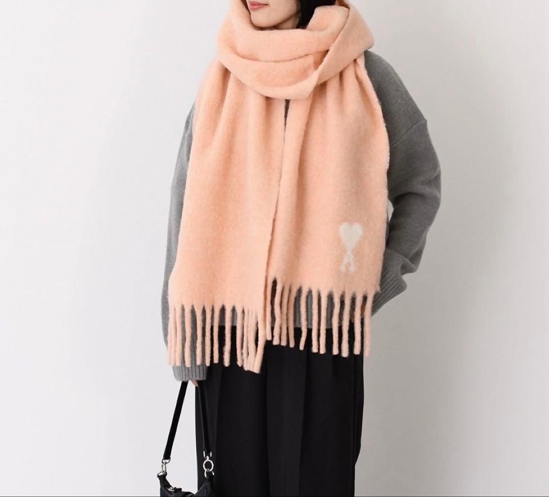 【新品】今季Ami DE COEUR マフラー　スカーフ　パウダー QR付正規品