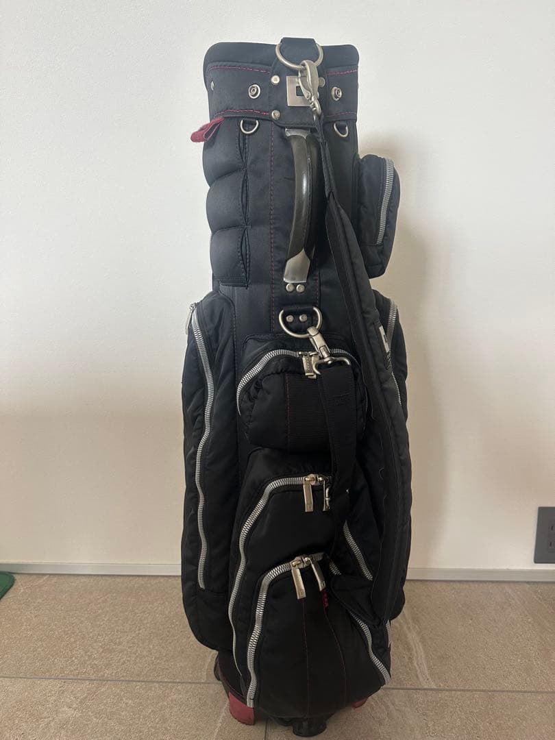 美品！！ONOFF/オノフ ゴルフ キャディバッグ9型【黒】