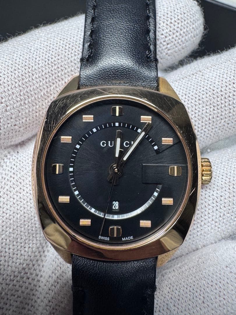 Gucci 腕時計 ブラックレザー