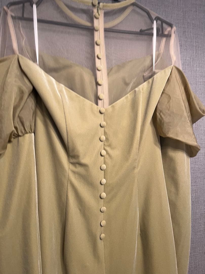 【最終値下げ・即購入可】ameri UNDVELOUROFF SHOULDERD