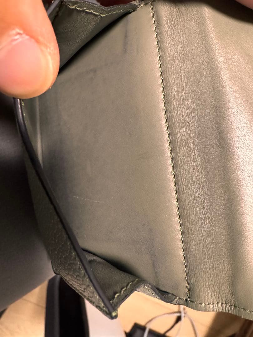 LOEWE 折りたたみ財布