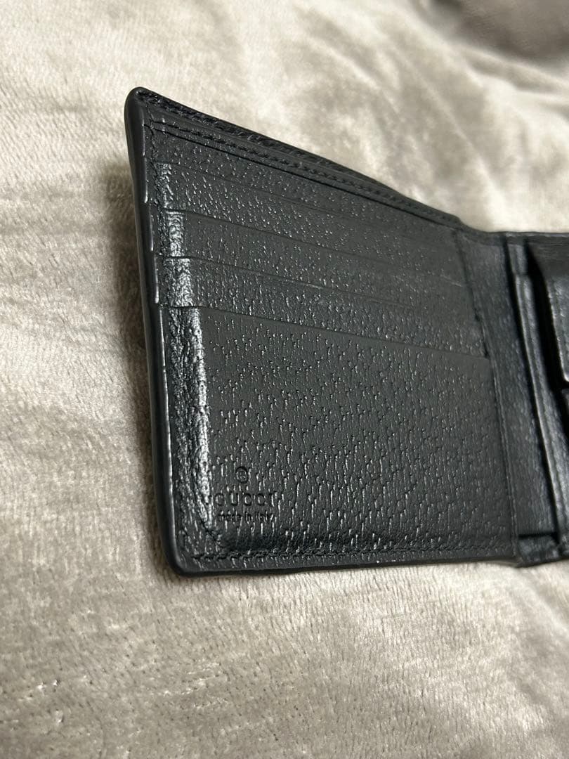 GUCCI GG二つ折り財布