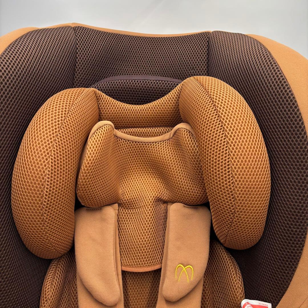 美品　AILEBEBE エールべべ クルットNT2 プラウド チャイルドシート