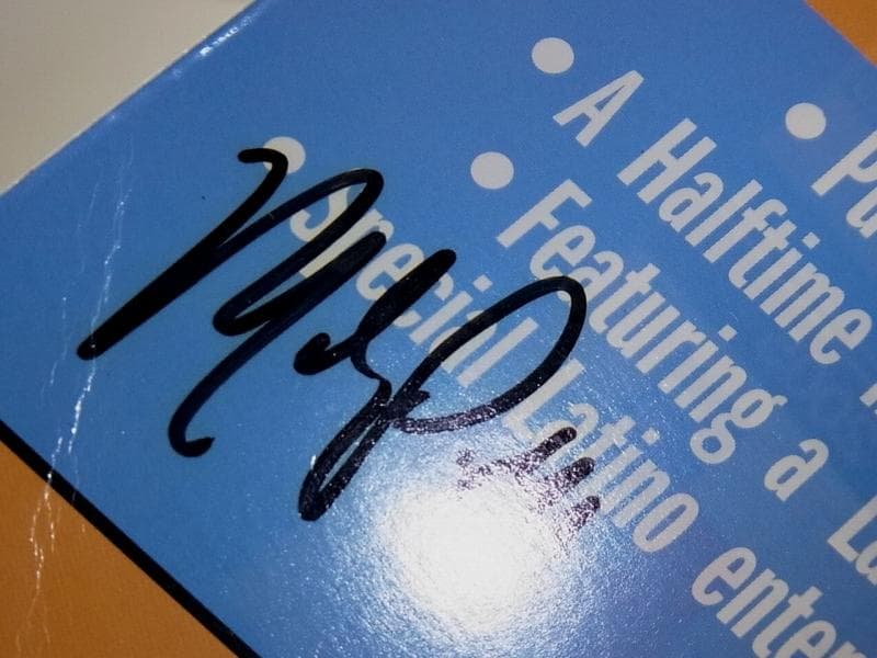 洋書 New York Knicks Yearbook 2004-05