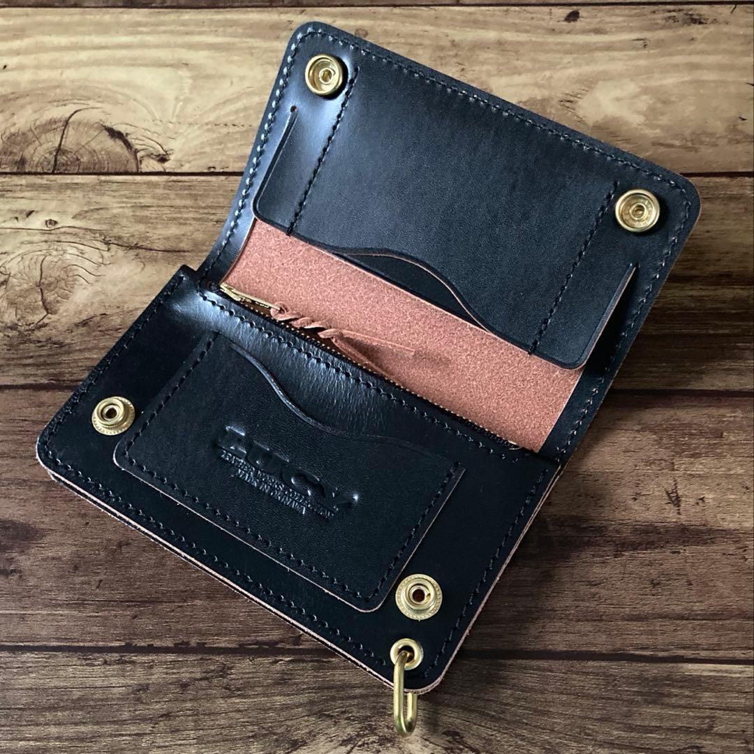 【お札を折らずに収納】北米ステアハイド トラッカーウォレット150（ミドル）