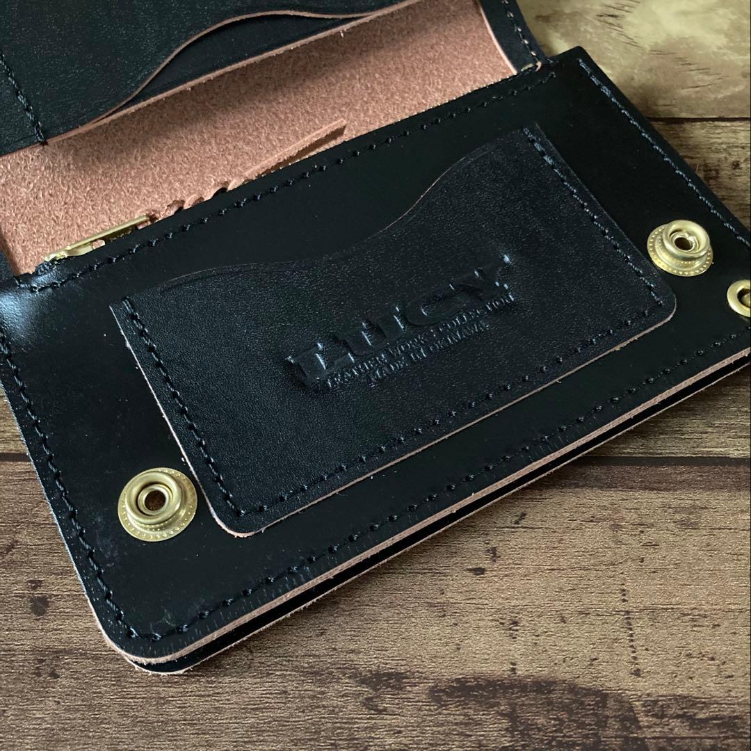 【お札を折らずに収納】北米ステアハイド トラッカーウォレット150（ミドル）